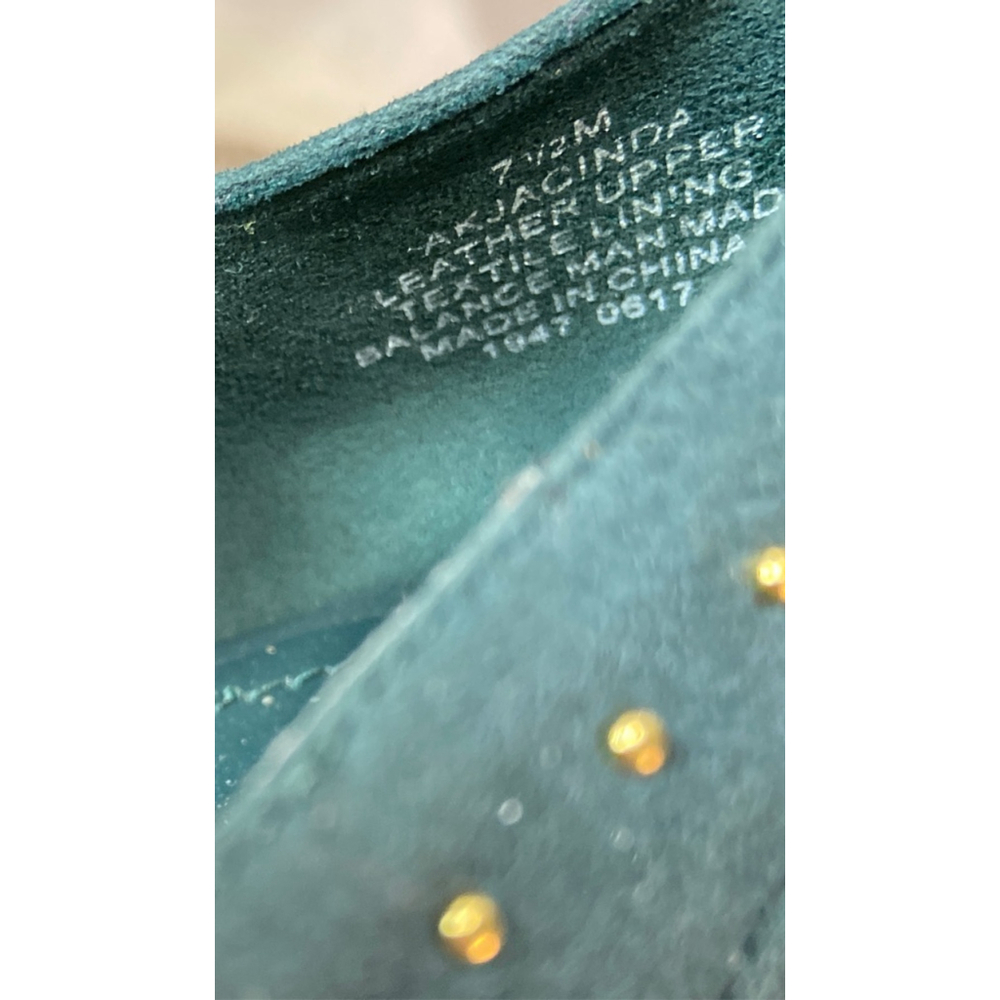Anne Klein‎ | Women's 7.5 M | Emerald Green Suede Studded Pumps | Classic - Picture 7 of 9